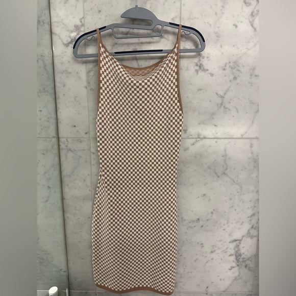 Abercrombie & Fitch Dresses & Skirts - Abercrombie checkered dress - never worn and tags attached!